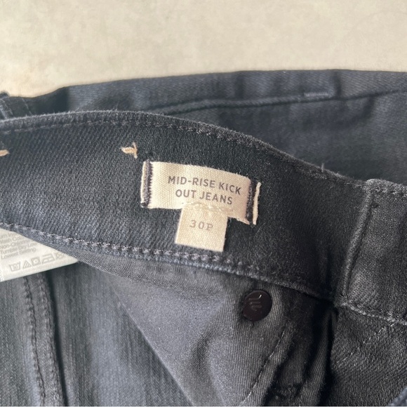 NWT Madewell Mid-Rise Kick Out Jeans - Picture 3 of 6